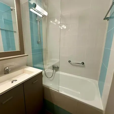 Mandelieu / Appartement Climatise 4 Prsn / Piscine Exterior foto